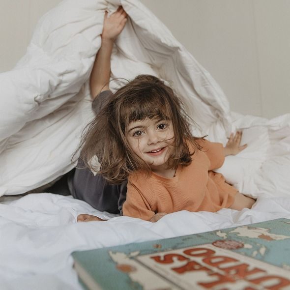 SUAVINEX SUAVINEX | TEA TREE PROTECT PROTI VŠÍM ŠAMPÓN 250ML - ŠAMPONY A KOSMETIKA - KOUPÁNÍ A ZDRAVÍ