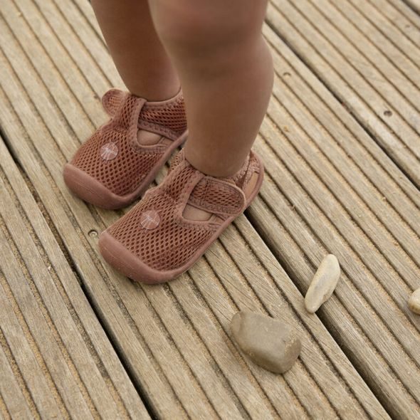 LÄSSIG SPLASH BEACH SANDALS CARAMEL VEL.19 - BOTIČKY - PRO DĚTI