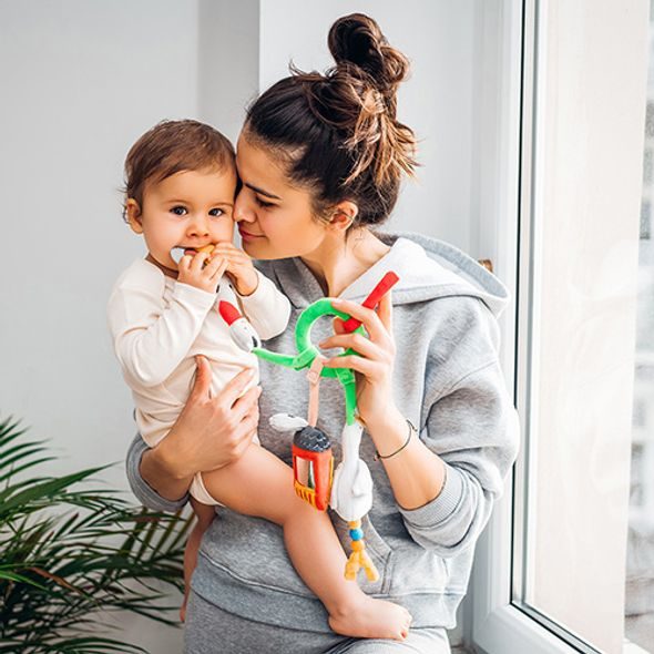 BABYONO HRAZDIČKA NA KOČÁREK ON THE FARM 0M+ - AKTIVNÍ HRAČKY - PRO DĚTI