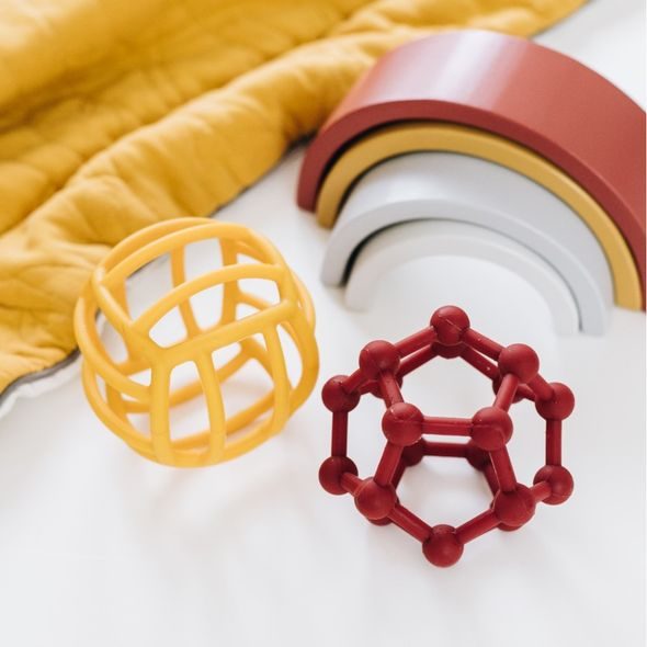 CANPOL BABIES SENZORICKÉ SILIKONOVÉ KOUSÁTKO MÍČEK - KOUSÁTKA - PRO DĚTI