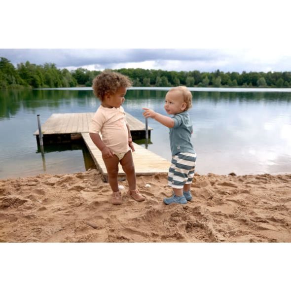 LÄSSIG SPLASH BOARD SHORTS BLOCK STRIPES MILKY/BLUE - KOJENECKÉ PLAVKY - KOUPÁNÍ A ZDRAVÍ