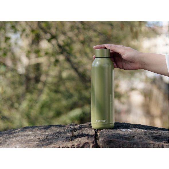 QUOKKA NEREZOVÁ TERMOLÁHEV SOLID OLIVE GREEN 630 ML - TERMOOBALY A TERMOSKY - KRMENÍ
