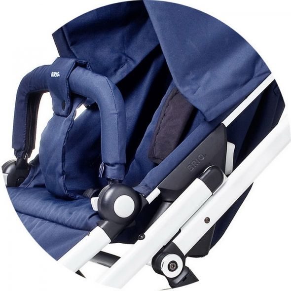 BRIO GO KOČÁREK S ČERNOU KONSTRUKCÍ 2011 - SPORTOVNÍ KOČÁRKY - KOČÁRKY A PŘÍSLUŠENSTVÍ