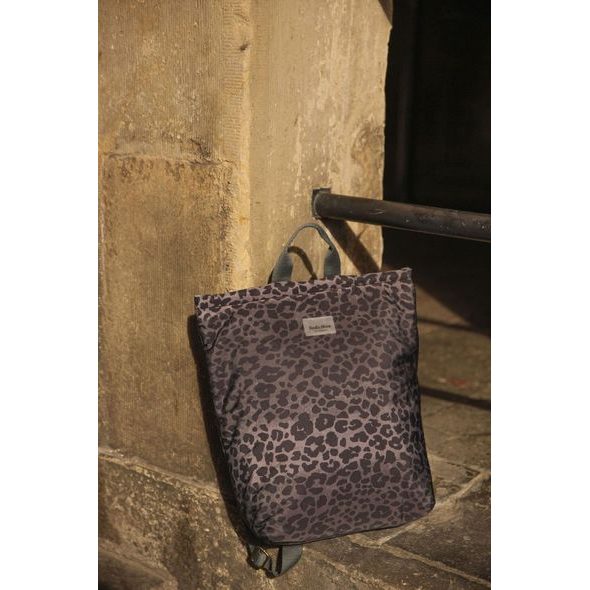 STUDIO NOOS PUFFY ADULT BACKPACK BATOH BLACK LEOPARD - ORGANIZÉRY A KOŠÍKY - KOČÁRKY A PŘÍSLUŠENSTVÍ