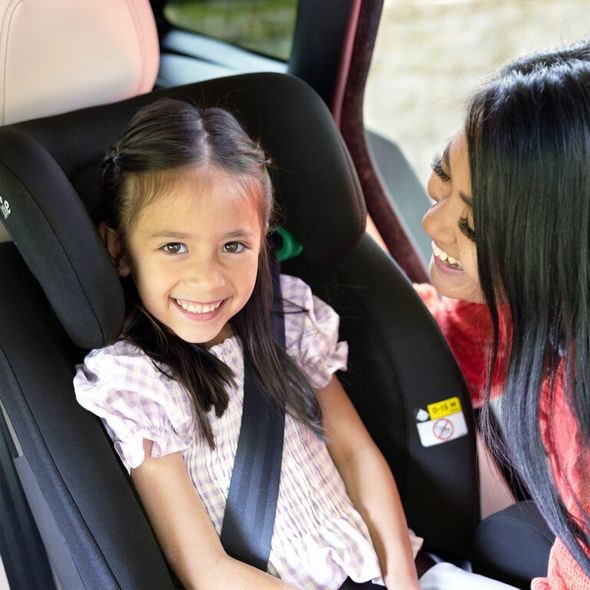 JOIE FORTIFI™ R129 THUNDER - AUTOSEDAČKY 9-36KG - AUTOSEDAČKY A PŘÍSLUŠENSTVÍ