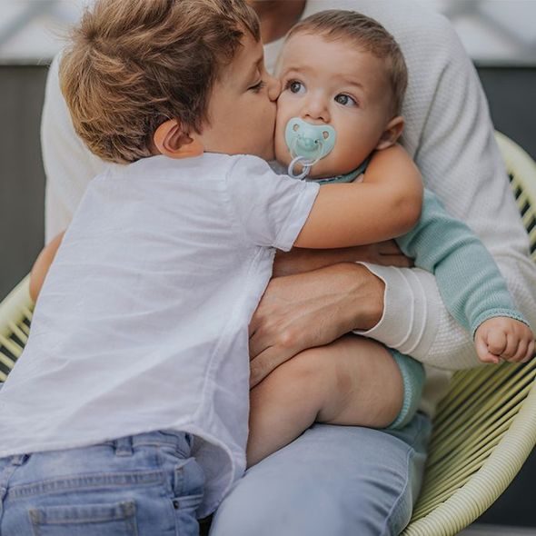 SUAVINEX SUAVINEX | DUDLÍK ANATOMICKÝ SILIKON 6/18M 2KS MEMORIES - ŠIDÍTKA A DOPLŇKY - KRMENÍ