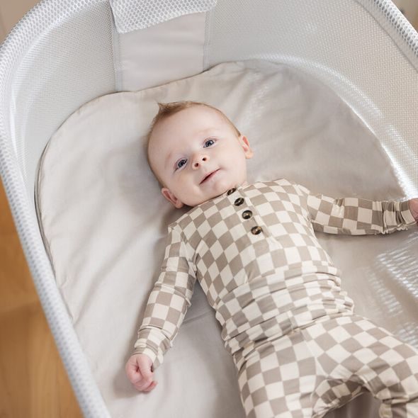 GRACO ELUMA™ NEST LUNA - K RODIČOVSKÉ POSTELI - SPINKÁNÍ