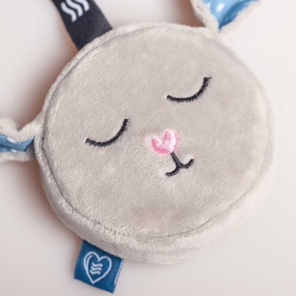 WHISBEAR® ŠUMÍCÍ ZÁVĚSNÝ KRÁLÍK - HRAČKY K ZAVĚŠENÍ - PRO DĚTI