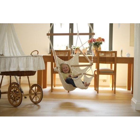 TRAUMSCHWINGER PODNOŽKA PRO NOHY - KOSMETIKA PRO CELOU RODINU - PRO MAMINKY