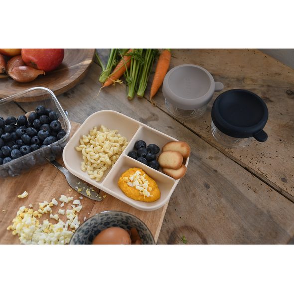 BEABA TALÍŘ SILIKONOVÝ DĚLENÝ S PŘÍSAVKOU CLAY - MISKY, TALÍŘKY A PODLOŽKY - KRMENÍ