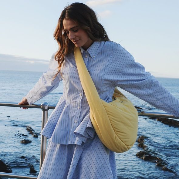 STUDIO NOOS PUFFY CROSS BODY BAG TEXTURED BUTTER YELLOW - DOPLŇKY - PRO MAMINKY