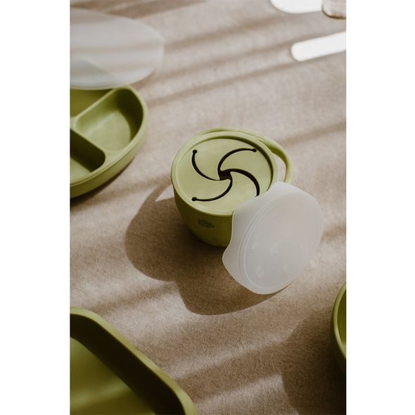 INTERBABY SKLÁDACÍ SILIKONOVÝ HRNEK NA SVAČINKU - ZELENÝ - DĚTSKÉ HRNEČKY - KRMENÍ