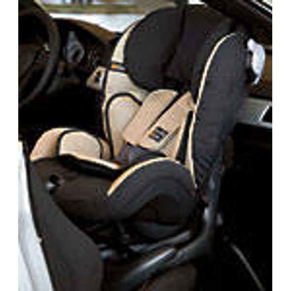 BESAFE IZI COMBI X3 2010 - AUTOSEDAČKY 0-18KG - AUTOSEDAČKY A PŘÍSLUŠENSTVÍ