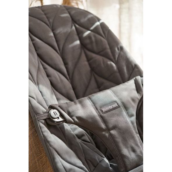 BABYBJORN LEHÁTKO BABYBJORN BOUNCER BLISS ANTHRACITE COTTON PETAL WOVEN - LEHÁTKA A HOUPADLA - SPINKÁNÍ