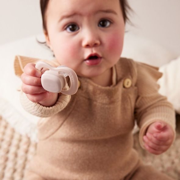 B.BOX DUDLÍKY SILIKONOVÉ 6M+, 2 KS - BLUSH/LATTE - ŠIDÍTKA A DOPLŇKY - KRMENÍ