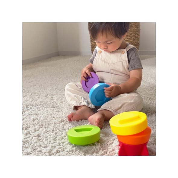 INFANTINO SADA SKLÁDACÍCH HRAČEK IMAGINATION STACKERS - STAVEBNICE A PUZZLE - PRO DĚTI