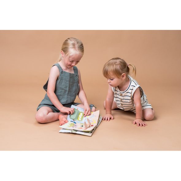 TAF TOYS KNÍŽKA S AKTIVITAMI MY 1ST BUSY BOOK - KNÍŽKY PRO NEJMENŠÍ - PRO DĚTI