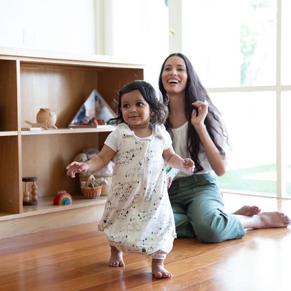 ERGOBABY SPACÍ VAK (6-18M) ON THE MOVE TOG 0.5 - SHEEP - SPACÍ PYTLE - SPINKÁNÍ