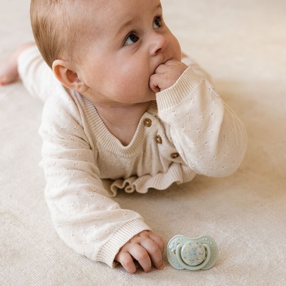 LOVI DUDLÍK SILIKONOVÝ DYNAMICKÝ BLOSSOM 18M+ 2 KS KLUK - ŠIDÍTKA A DOPLŇKY - KRMENÍ