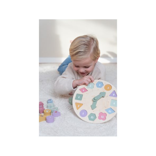 LITTLE DUTCH HODINY S PUZZLE KOSTKAMI DŘEVĚNÉ FARMA - VKLÁDÁNÍ TVARŮ - PRO DĚTI