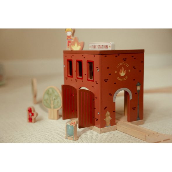 LITTLE DUTCH HASIČSKÁ STANICE DŘEVĚNÁ - LITTLE DUTCH - PRO DĚTI