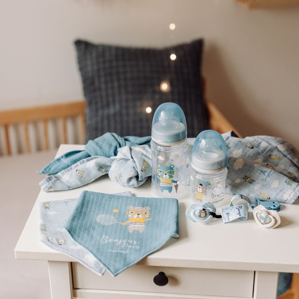 CANPOL BABIES SET SYMETRICKÝCH SILIKONOVÝCH DUDLÍKŮ 6-18M BONJOUR PARIS MODRÝ - ŠIDÍTKA A DOPLŇKY - KRMENÍ