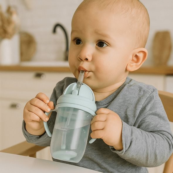 CANPOL BABIES HRNEČEK NEVYLÉVACÍ SE SLÁMKOU A ZÁVAŽÍM 270ML KRÉMOVÝ - DĚTSKÉ HRNEČKY - KRMENÍ