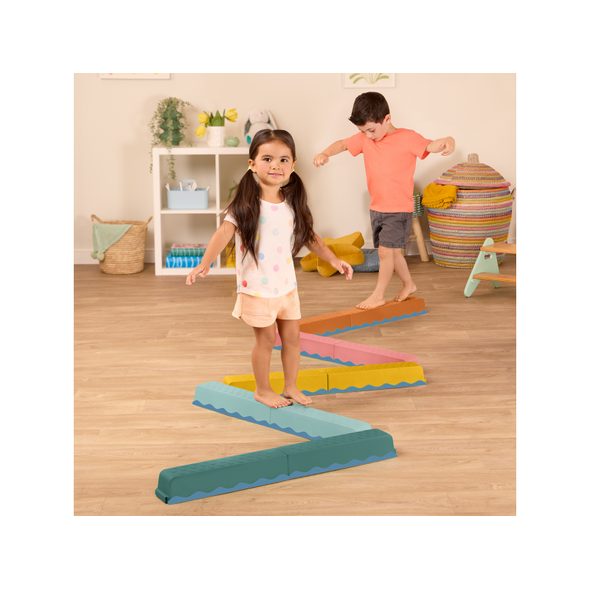 B-TOYS PŘEKÁŽKOVÁ DRÁHA BALANCE & HOP 10 KS - AKTIVNÍ HRAČKY - PRO DĚTI