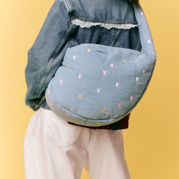 STUDIO NOOS DENIM CROSS BODY BAG | HEARTS LIGHT BLUE HEARTS - DOPLŇKY - PRO MAMINKY