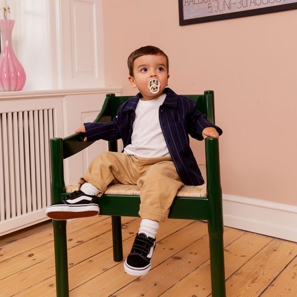 BIBS STUDIO COLOUR PIN DUDLÍKY Z PŘÍRODNÍHO KAUČUKU 2KS VEL. 2 - ŠIDÍTKA A DOPLŇKY - KRMENÍ