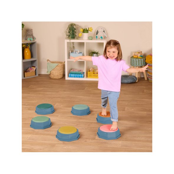 B-TOYS BALANČNÍ STUPÍNKY BALANCE & HOP 6 KS - AKTIVNÍ HRAČKY - PRO DĚTI