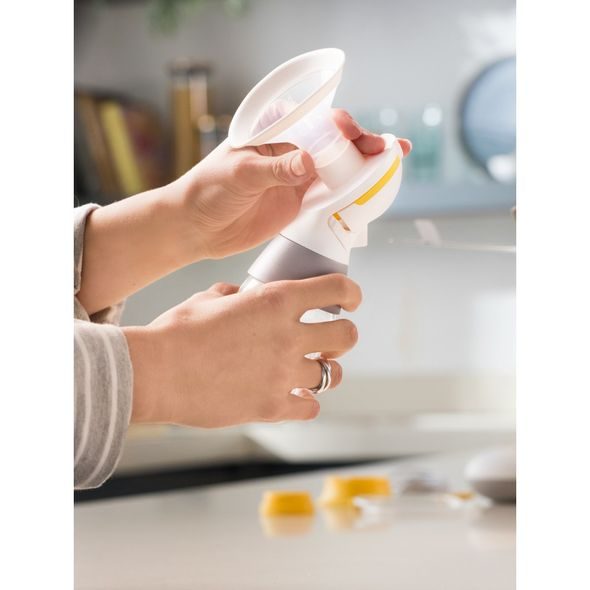 MEDELA ODSÁVAČKA MLÉKA ELEKTRICKÁ DOUBLE SWING MAXI™ NEW - ODSÁVAČKY MATEŘSKÉHO MLÉKA - KRMENÍ