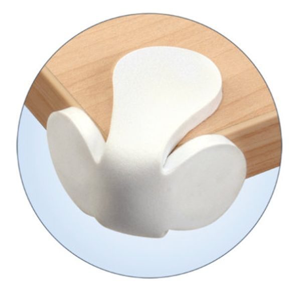 REER OCHRANA ROHŮ SVÍTÍCÍ 2KS - BEZPEČNOST DĚTÍ V DOMÁCNOSTI - KOUPÁNÍ A ZDRAVÍ