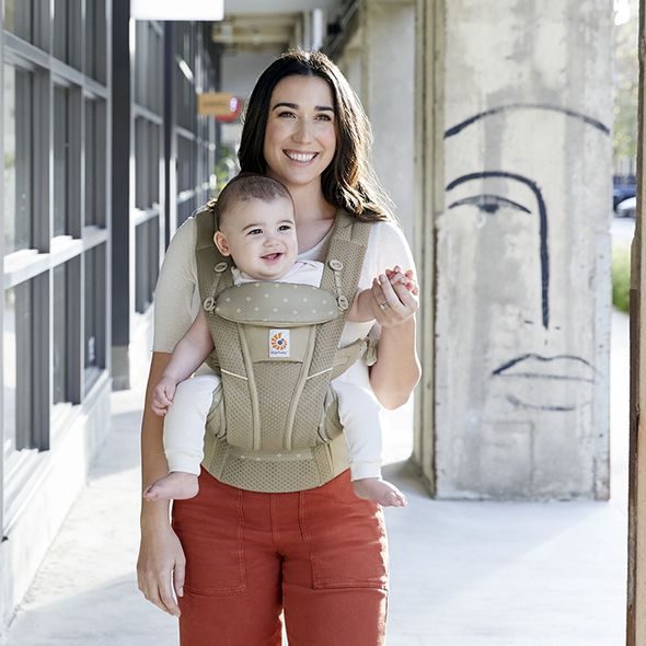ERGOBABY OMNI BREEZE - SOFT OLIVE DIAMOND - ERGONOMICKÁ NOSÍTKA - NOŠENÍ & SPORT