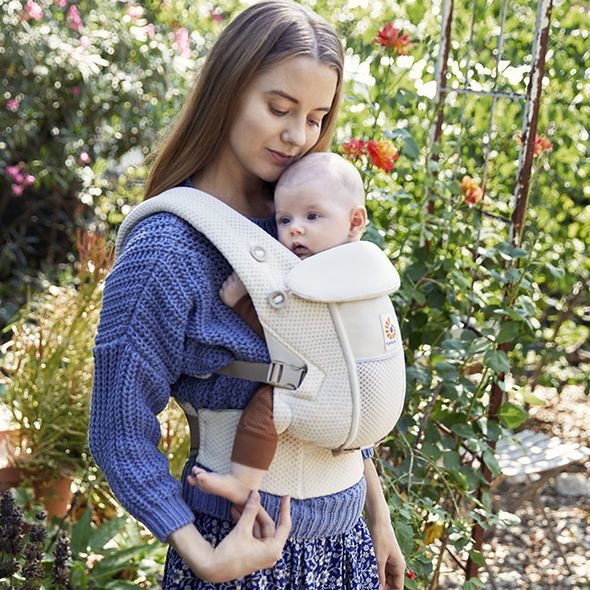 ERGOBABY ADAPT SOFT FLEX MESH - NATURAL BEIGE - ERGONOMICKÁ NOSÍTKA - NOŠENÍ & SPORT