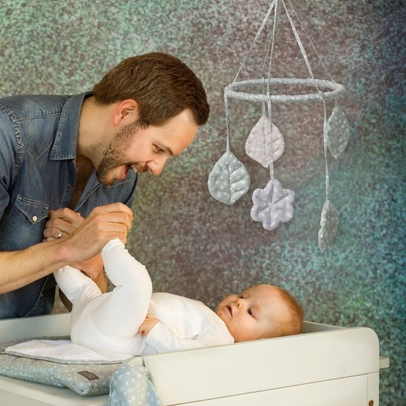 VINTER & BLOOM NORDIC LEAF KOLOTOČ NAD POSTÝLKU - KOLOTOČE NA POSTÝLKU - PRO DĚTI