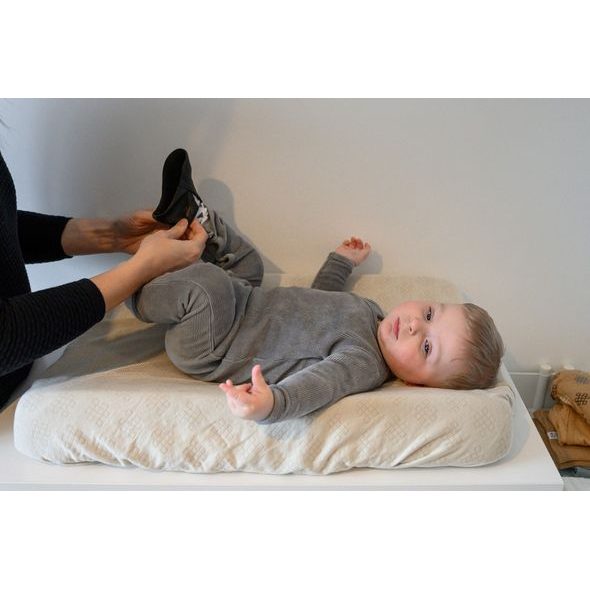 LODGER STEPPER BASIC BLACK 3 - 6 MĚSÍCŮ - BOTIČKY - PRO DĚTI