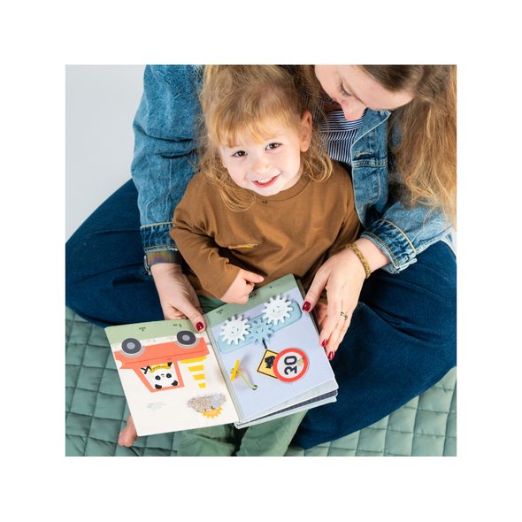 TAF TOYS KNÍŽKA S AKTIVITAMI TINY TRAVELER BUSY BOOK - AKTIVNÍ HRAČKY - PRO DĚTI