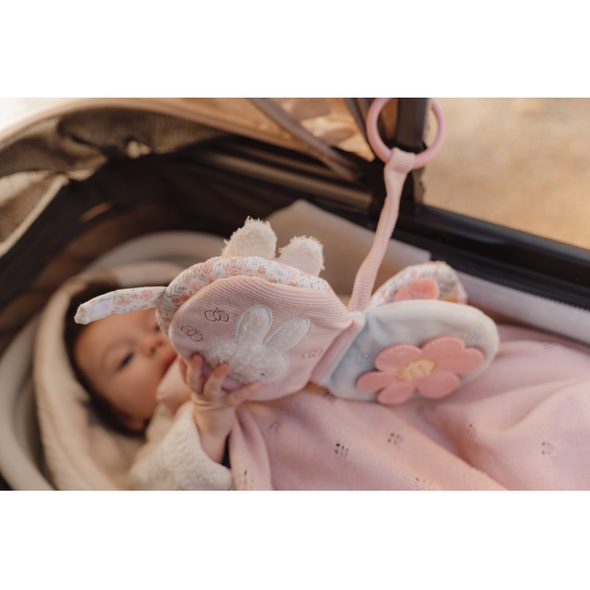 LITTLE DUTCH ZÁVĚSNÁ TEXTILNÍ KNÍŽKA KRÁLÍČEK MIFFY LUCKY BLOSSOM - MIFFY - PRO DĚTI