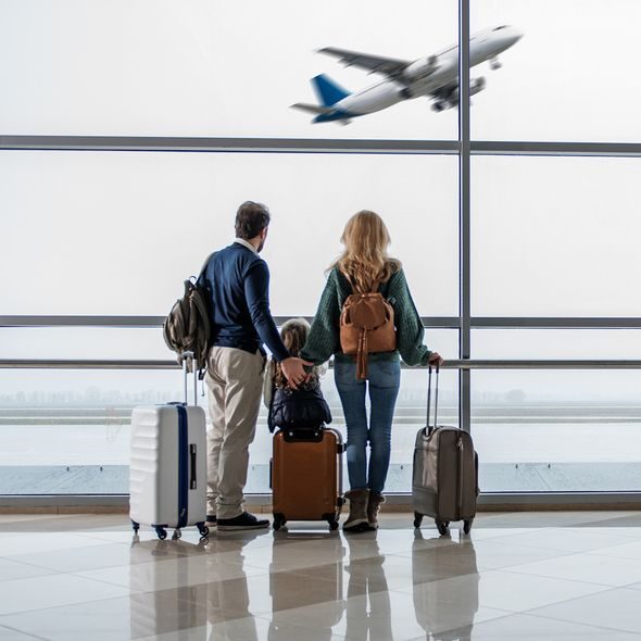 REER CHRÁNIČE SLUCHU SILENTGUARD BABY PINK - BEZPEČNOST DĚTÍ V DOMÁCNOSTI - KOUPÁNÍ A ZDRAVÍ