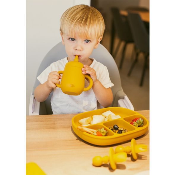 SUAVINEX LAHVIČKA S BRČKEM SILIKONOVÁ - ŠEDÁ - KOJENECKÉ LAHVE - KRMENÍ