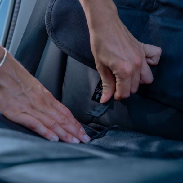 EZIMOOV CHRÁNIČ AUTOSEDADLA EZI MAT 3V1 - CHRÁNIČE SEDADLA - AUTOSEDAČKY A PŘÍSLUŠENSTVÍ