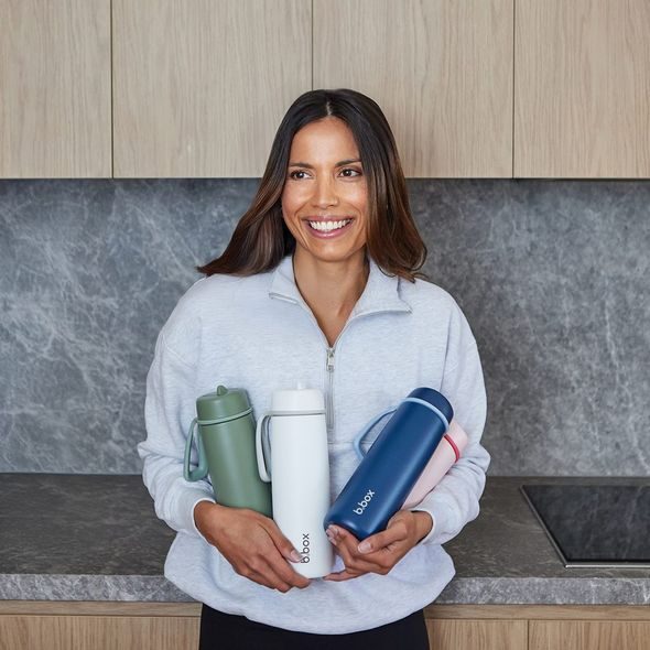 B.BOX NEREZOVÁ TERMOLAHEV S BRČKEM 690 ML - OLIVE - TERMOOBALY A TERMOSKY - KRMENÍ