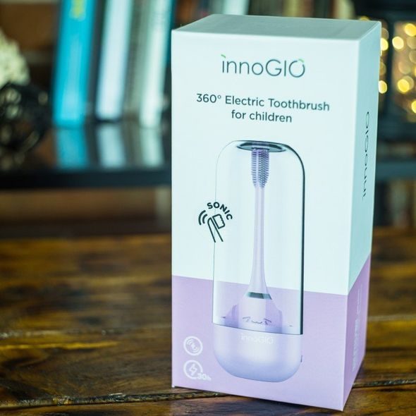 INNOGIO ELEKTRICKÝ SONICKÝ ZUBNÍ KARTÁČEK VIOLET - ZUBNÍ KARTÁČKY A PASTY - KOUPÁNÍ A ZDRAVÍ