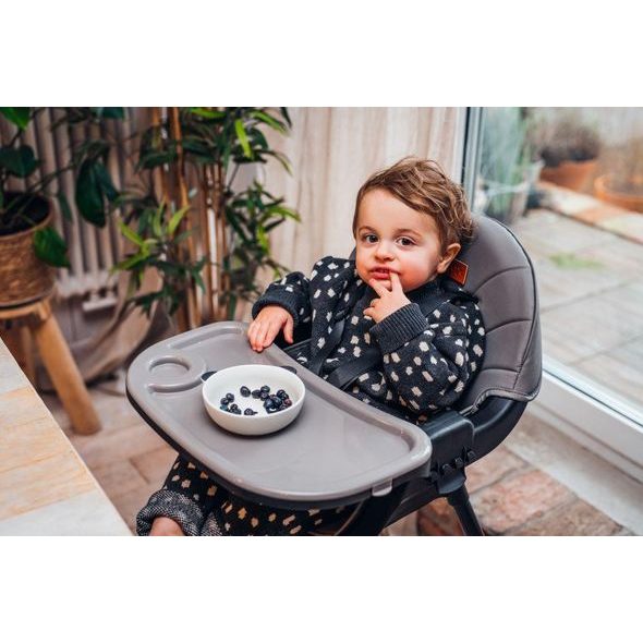 MOMI JÍDELNÍ ŽIDLIČKA MOMI REKI BÉŽOVÁ - JÍDELNÍ ŽIDLIČKY PLASTOVÉ - KRMENÍ