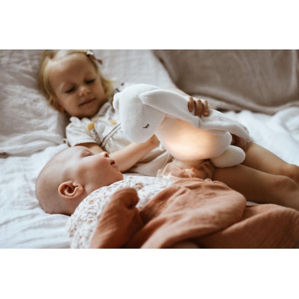 MOONIE USÍNÁČEK ZAJÍČEK 2.0 CREAM - USÍNÁČCI ŠUMÍCÍ / S TLUKOTEM - PRO DĚTI