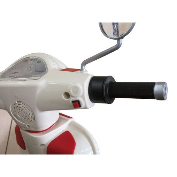 PEG PEREGO VESPA - ELEKTRICKÁ VOZÍTKA - PRO DĚTI