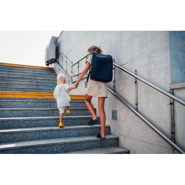 MOMI SPORTOVNÍ KOČÁREK GRACE ČERNÝ 2023 - GOLFOVÉ KOČÁRKY - KOČÁRKY A PŘÍSLUŠENSTVÍ