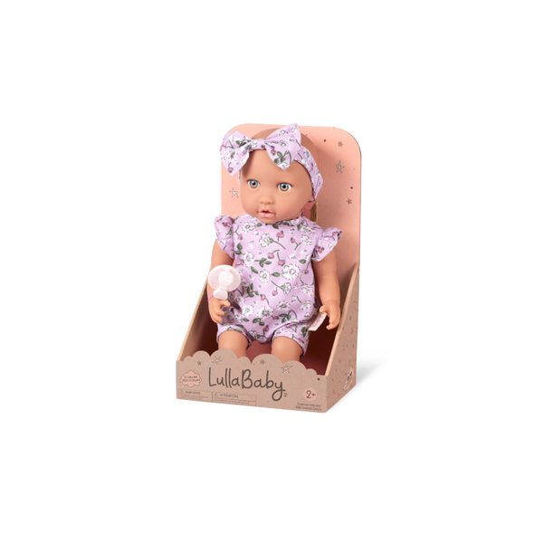 LULLA BABY PANENKA 35 CM V OVERALU S ČELENKOU FLORAL LILA - PANENKY - PRO DĚTI