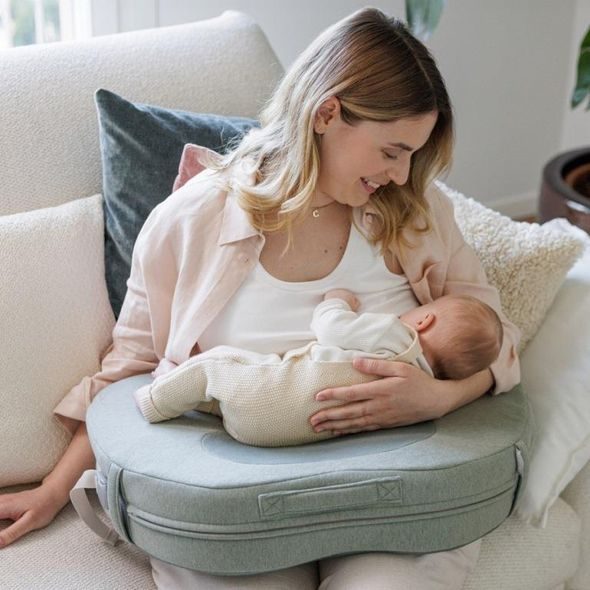 INGLESINA KOJÍCÍ POLŠTÁŘ ELYSIA WARM BEIGE - KOJÍCÍ POLŠTÁŘE - KRMENÍ